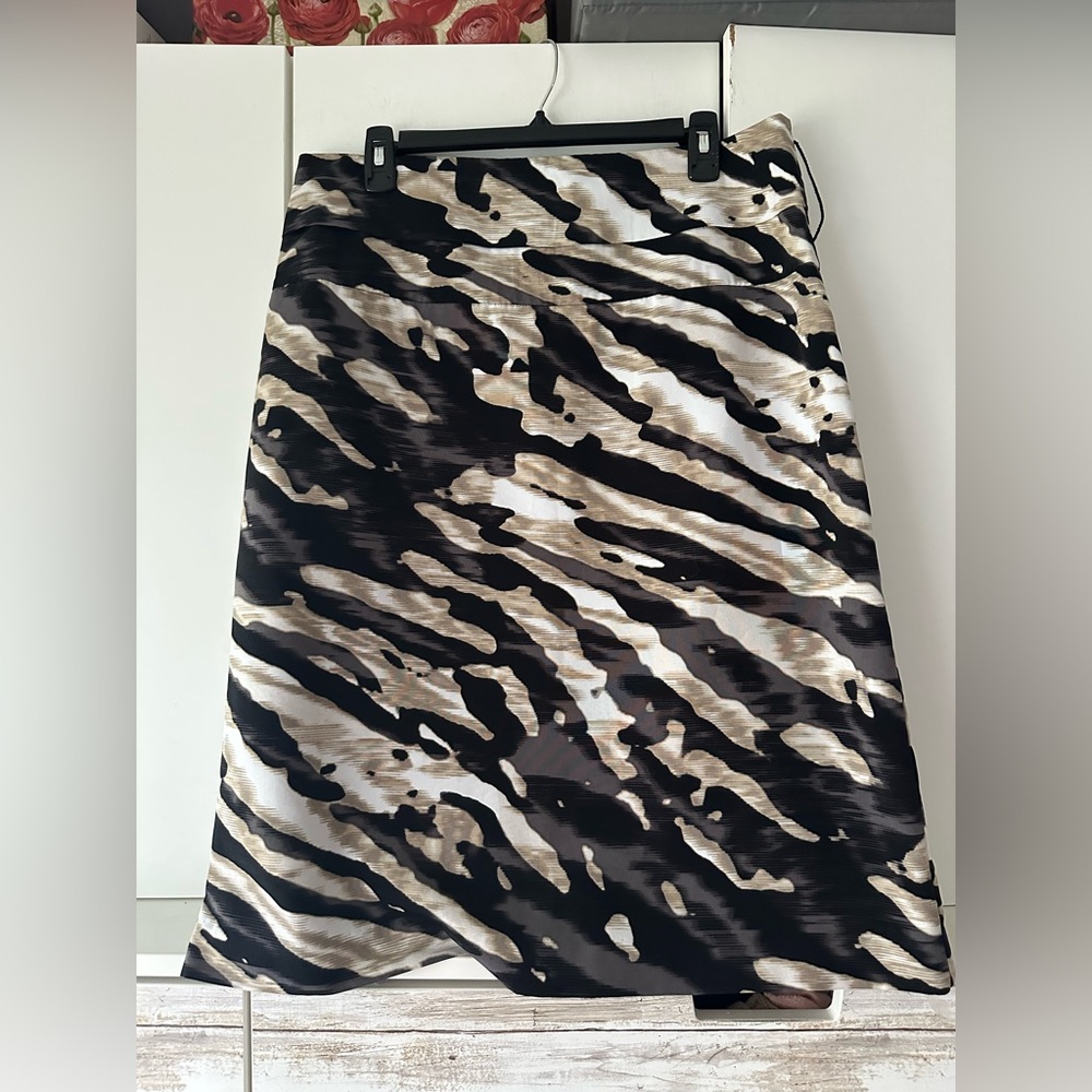 🦓 Worthington Animal Print A-Line Midi Skirt Size 16 Black Tan